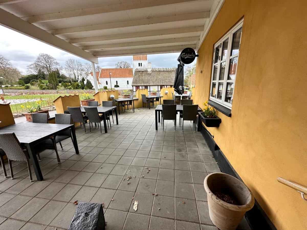 Oro Kro & Hotel Extérieur photo
