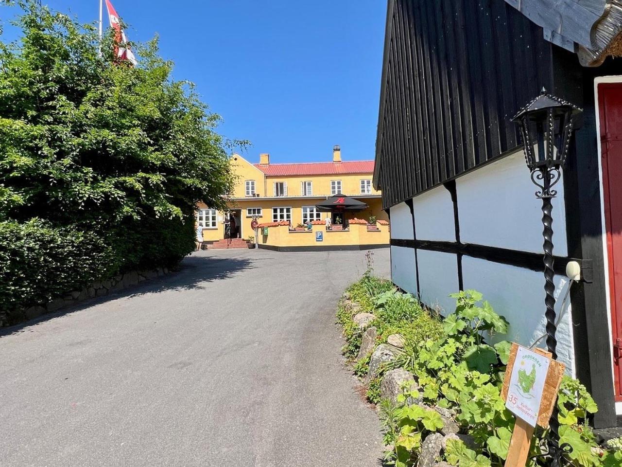 Oro Kro & Hotel Extérieur photo